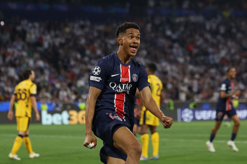 英超战报：曼城2-1战胜切尔西,